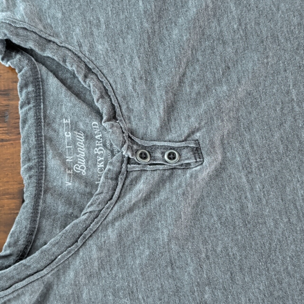 Lucky Brand Venice Burnout Gray Distressed Henley Shirt Size XL